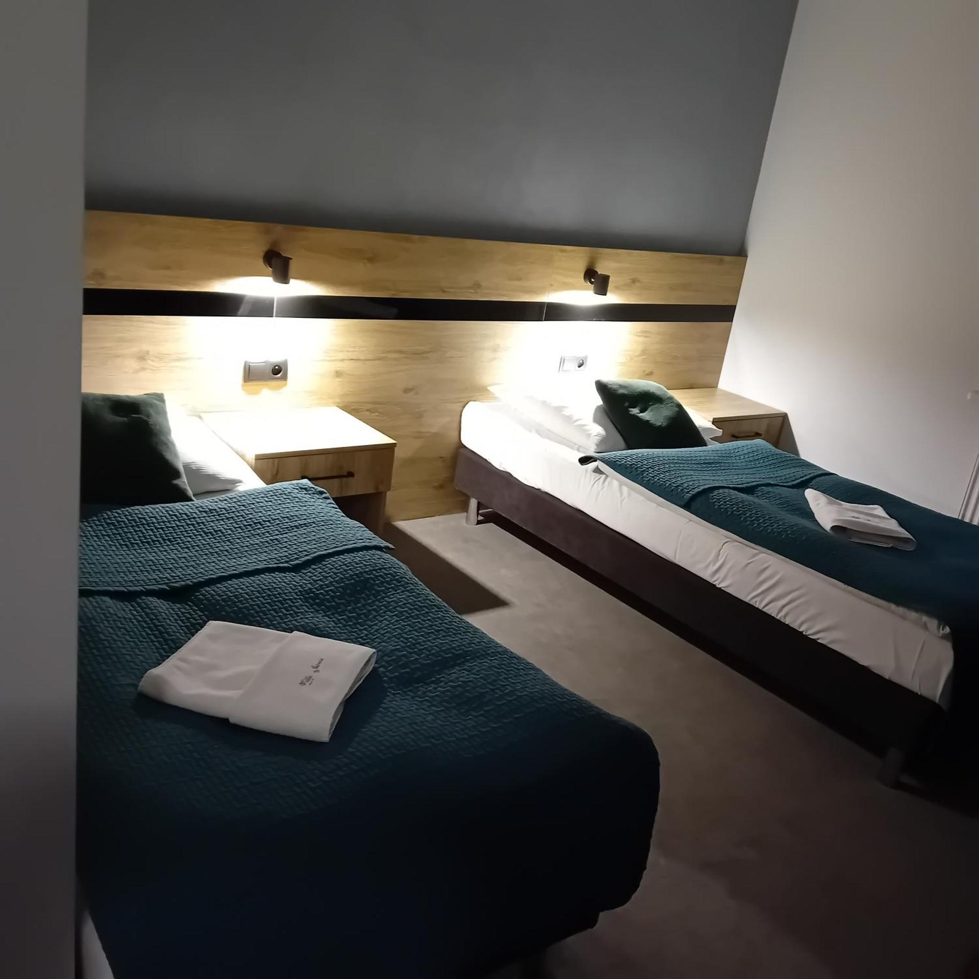 Villa Jasmin 지엘로나구라 외부 사진